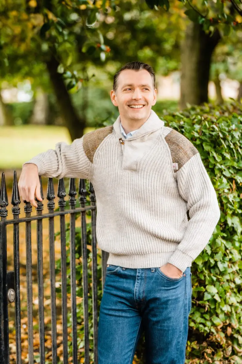 Byreman - Chunky knit Shawl Collar Sweater with Harris Tweed patches